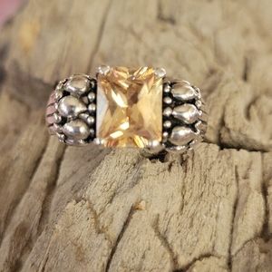 Sterling Silver ring sz 9